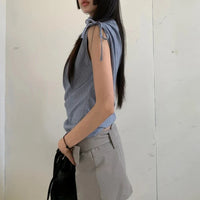 Minimalist Sleeveless Chic Top — vista posteriore
