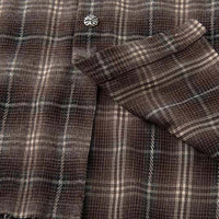 "Minutes" Plaid Mock Two Piece Long Sleeve Button Up Shirt Top — dettaglio del tessuto
