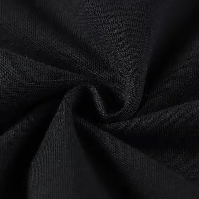 Momentary Movement Graphic T Shirt — dettaglio della stampa