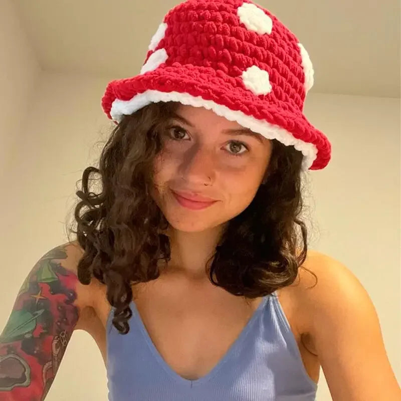 Mushroom Knit Bucket Hat — vista posteriore