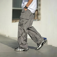 Nylon Parachute Trackies — vista laterale