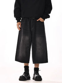 Oversized Black Long Jorts — vista posteriore