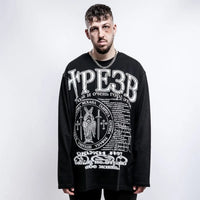 Oversized Gothic Graphic Long Sleeve Top — vista laterale
