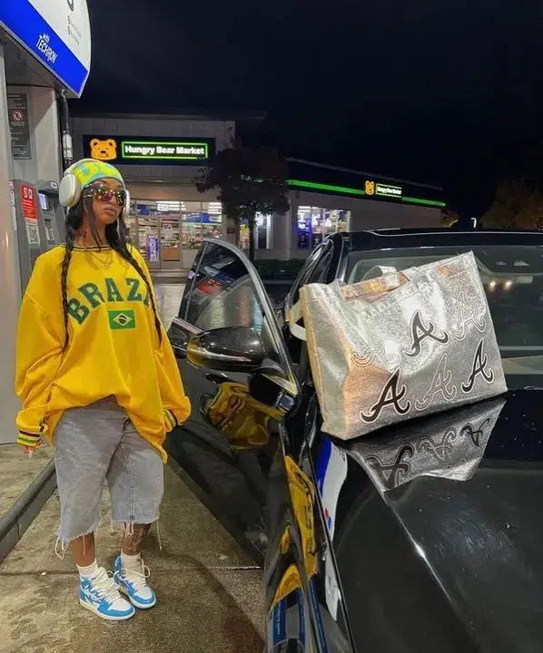 Oversized Thick Brazil Embroidered Sweatshirt — in alternativa