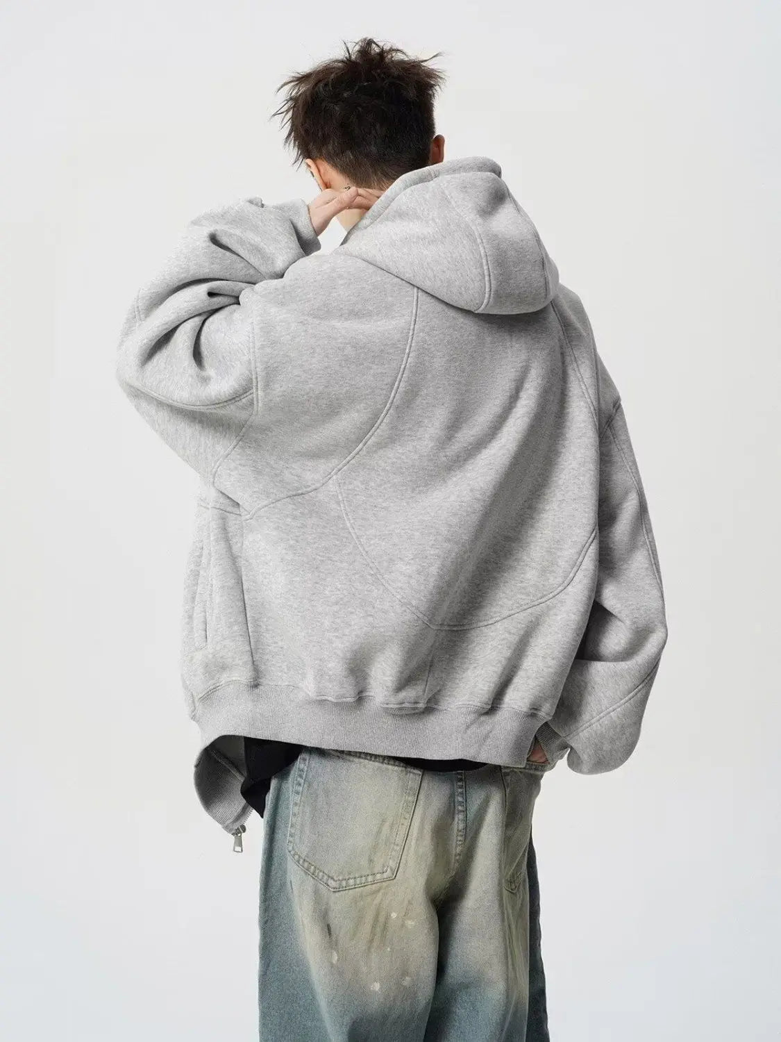Oversized Tubed Zip Up Hoodie — dettaglio della stampa