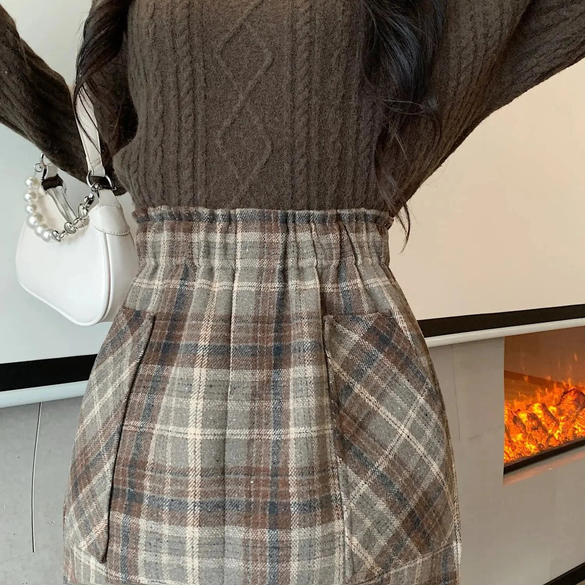 Plaid Pocketed High Waist Mini Skirt — vista completa