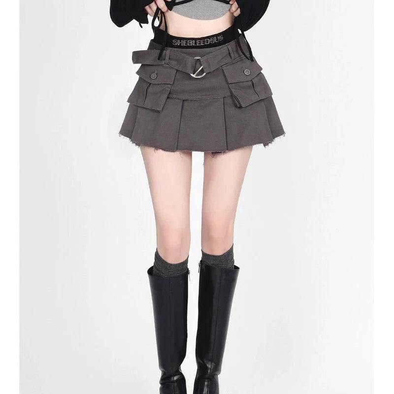 Pleated SBU Cargo Mini Skirt — in alternativa