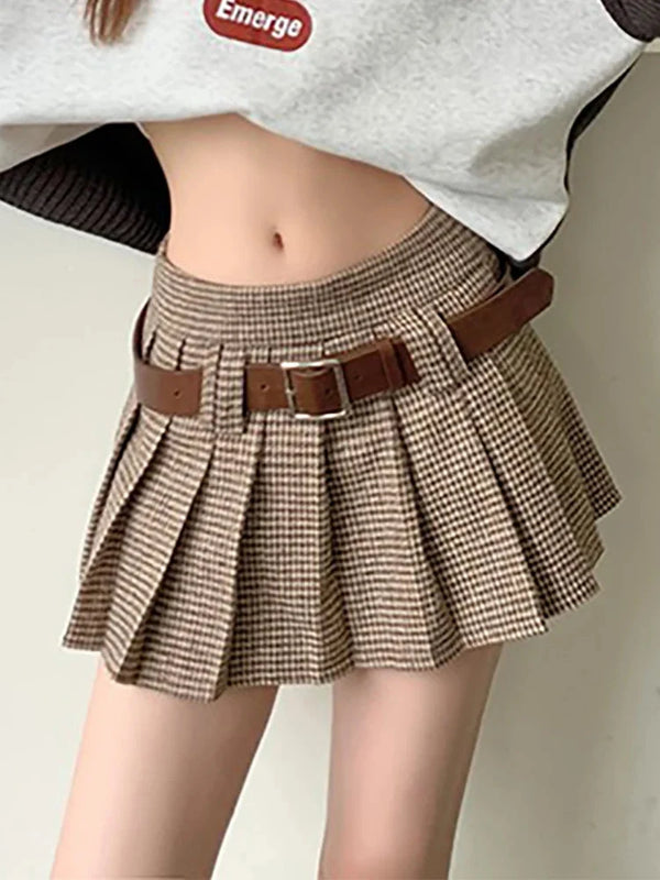 Pleated Squared Mini Skirt — vista frontale