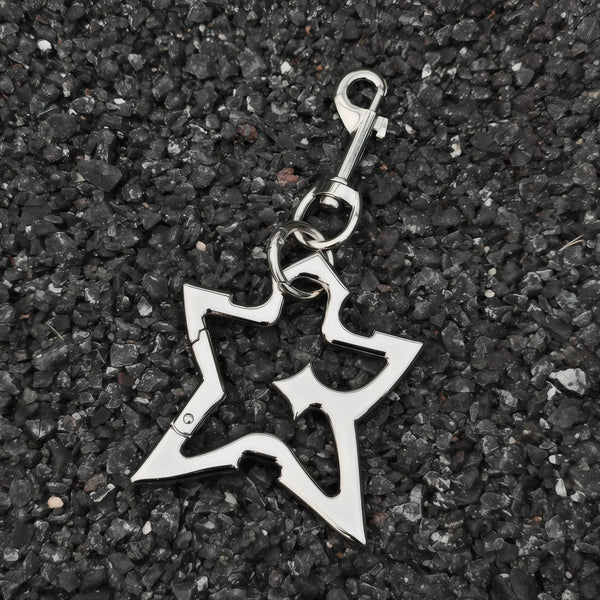 Pointed Star Belt Loop Carabiner Keychain — vista frontale