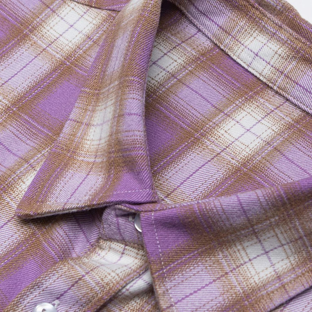 Purple Plaid Long Sleeve Button Down Shirt — vista laterale