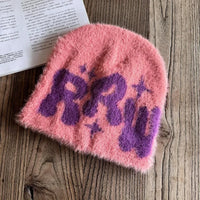 RRW Fuzzy Graphic Beanie — vista posteriore