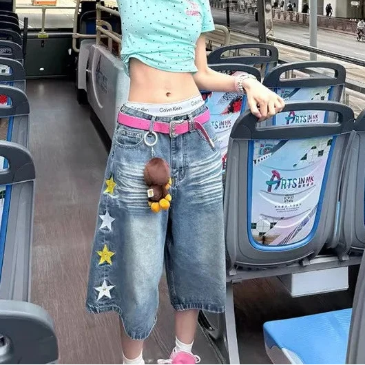 Retro Embroidered Star Jorts — vista frontale