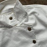 Retro White Fencing Jacket — dettaglio della stampa