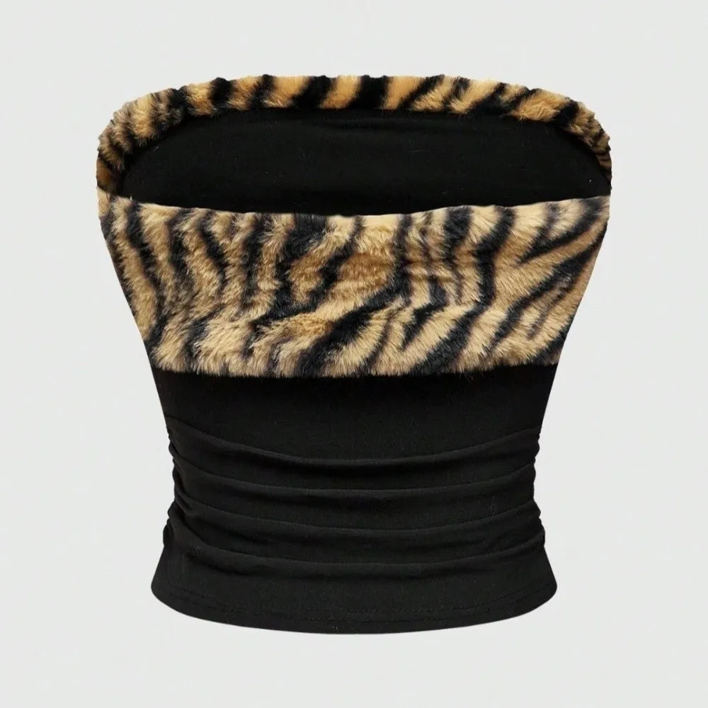 Rhinestone "Burning Love" Animal Print Crop Top — vista completa