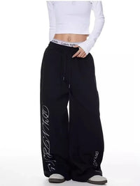 Rhinestone Graphic Sweatpants Joggers Trousers — dettaglio della stampa