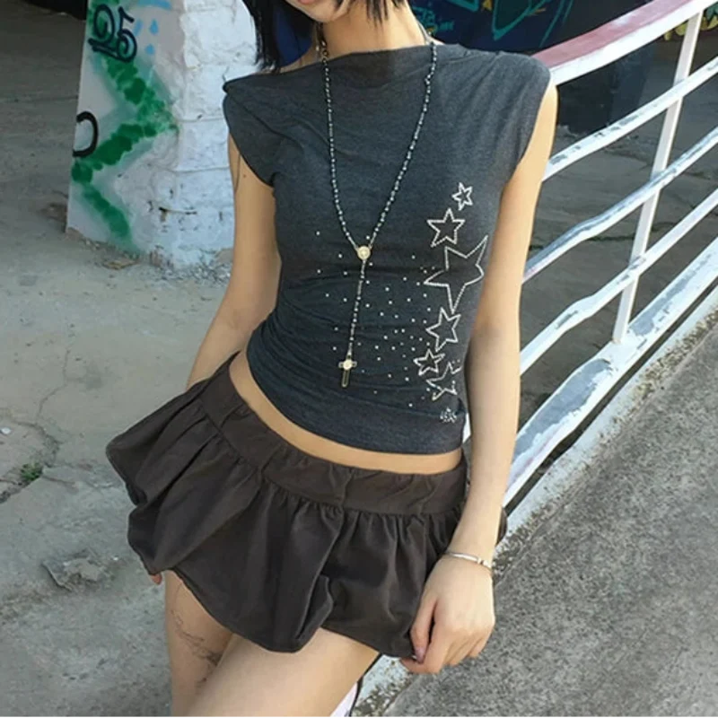 Rhinestone Star Graphic Off Shoulder Baby Tee — vista posteriore