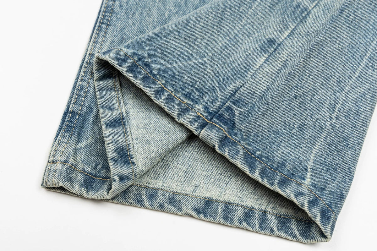 Ripped Wide Leg Leopard Print Denim Jeans — in alternativa