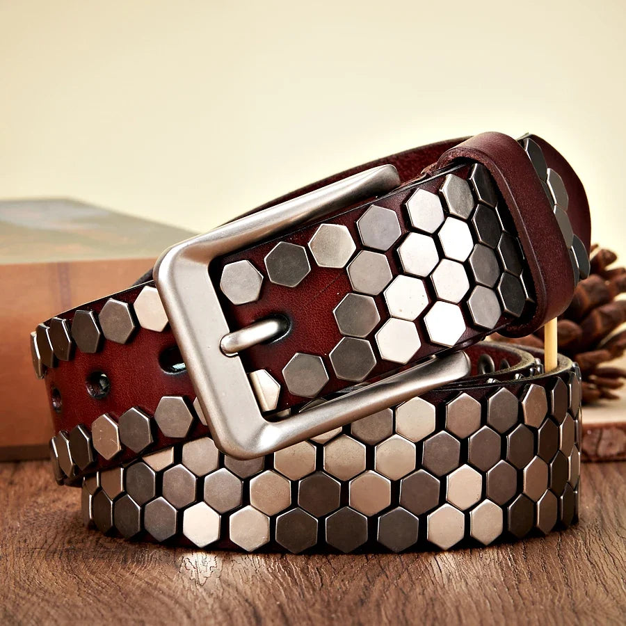 Rivet Studded Hexagonal Belt — vista laterale