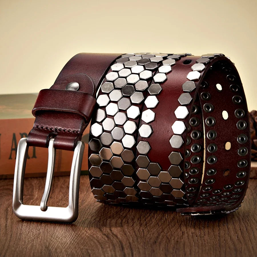Rivet Studded Hexagonal Belt — vista posteriore