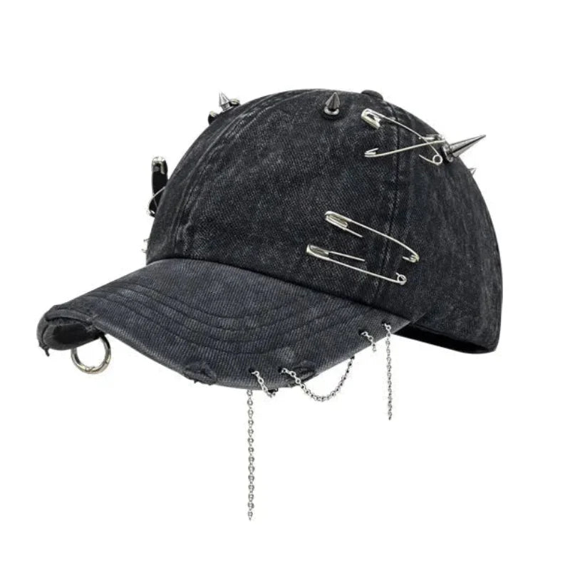 Rivet and Clips Baseball Cap — vista frontale