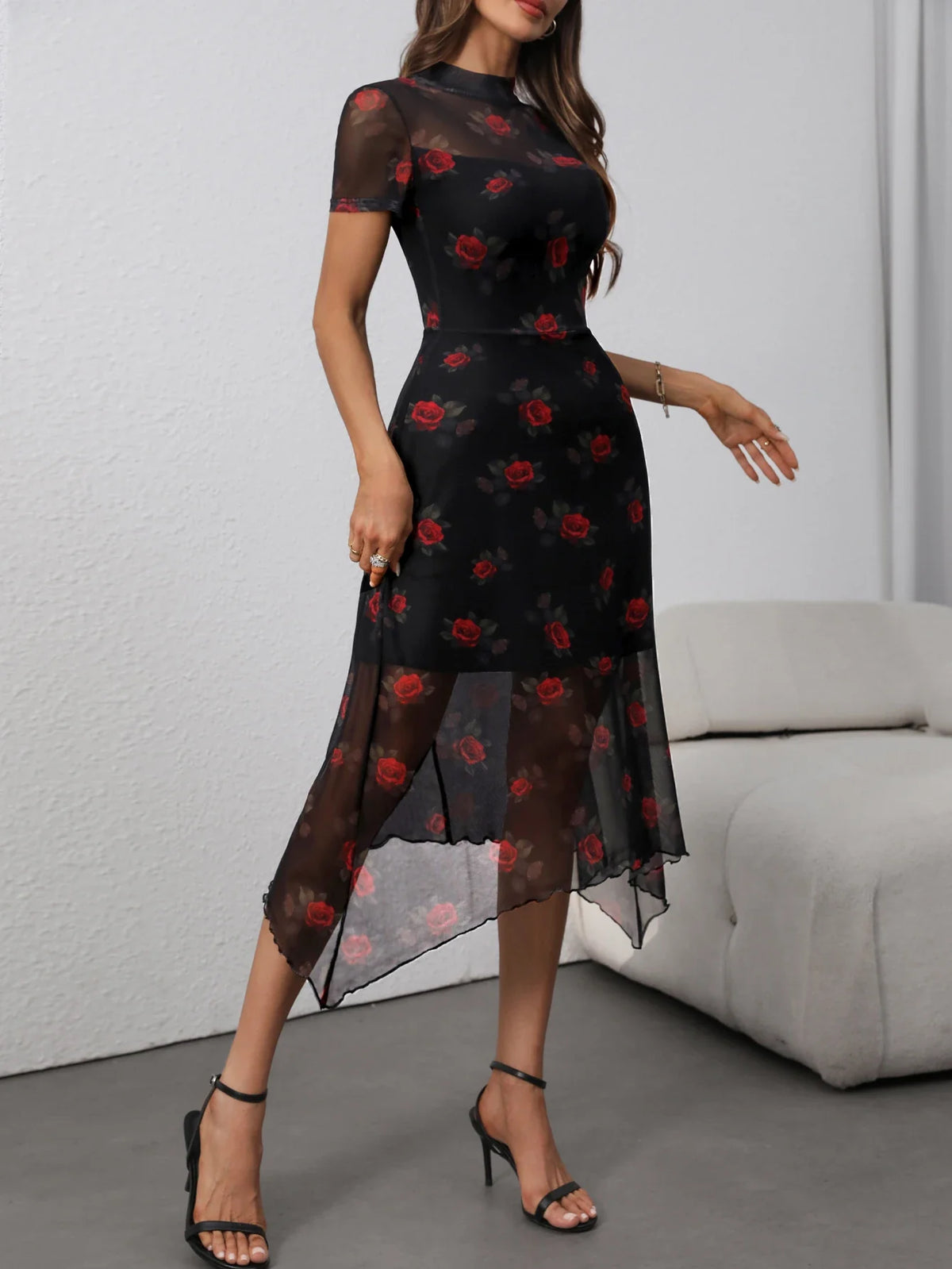 Rose Thorn Print Mini Dress — vista frontale