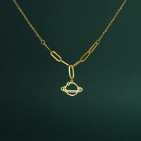 Saturn Planet Pendant Necklace — dettaglio