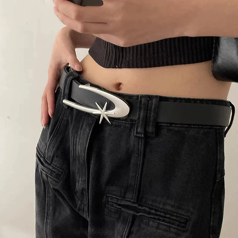 Shooting Star Crescent Moon Belt — vista posteriore