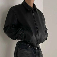 Short Essentials Zip Up Faux Leather Jacket — vista posteriore