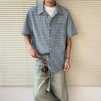 Short Sleeve Plaid Button Down Shirt — vista laterale