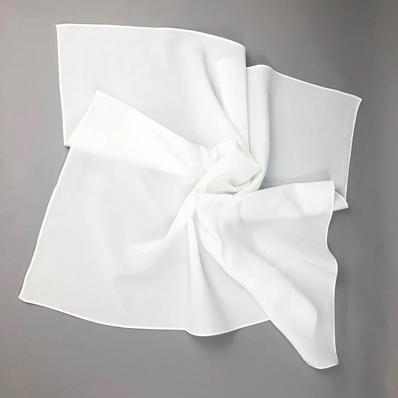 Silk Square Bandana Neckerchief — vista posteriore