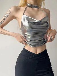 Silver Metallic Backless Halter Top — dettaglio della stampa