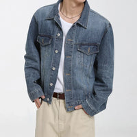 Single Breasted Button Up Denim Jacket — dettaglio della stampa