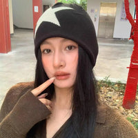 Single Star Graphic Beanie — dettaglio del tessuto