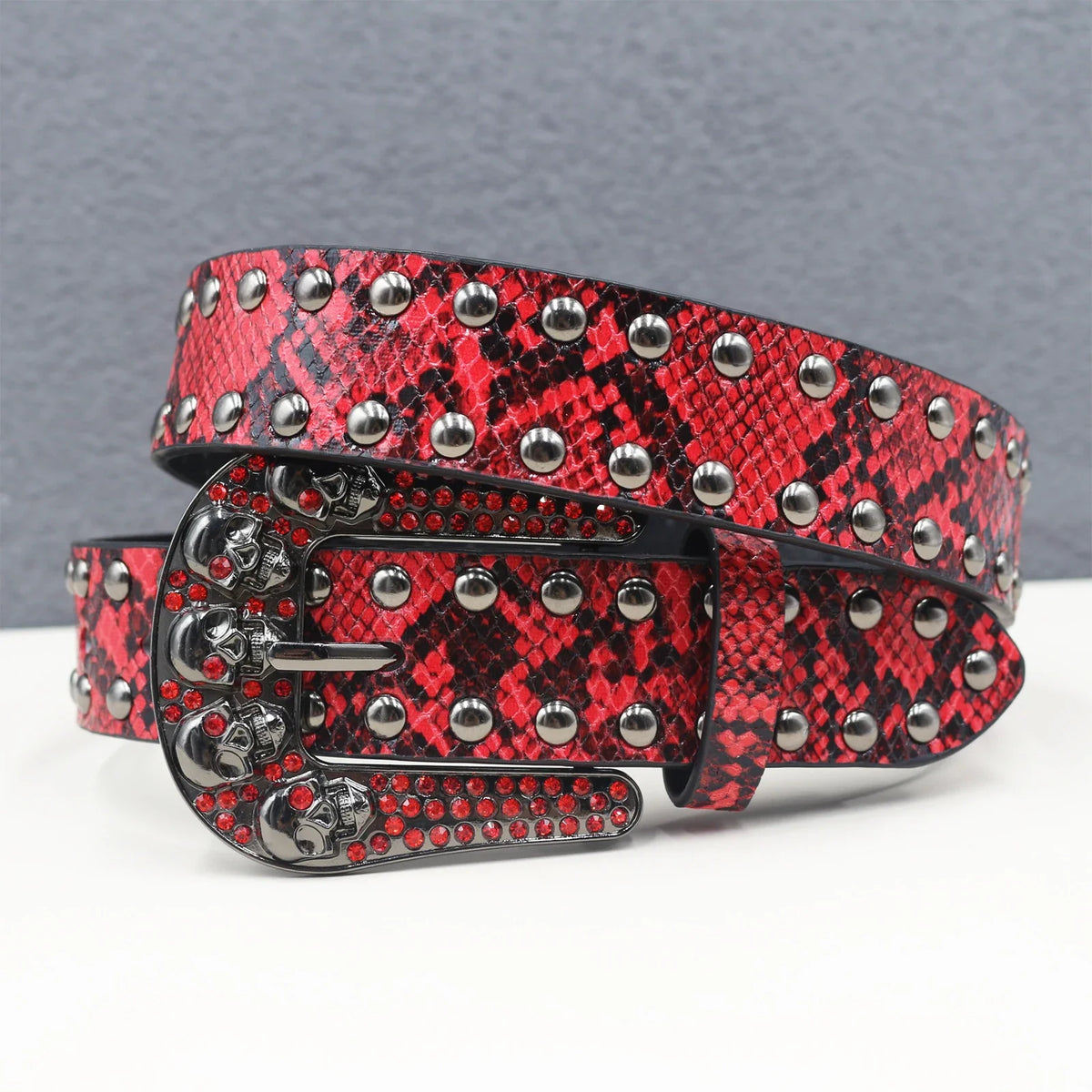 Snakeskin Studded Big Buckle Belt — dettaglio