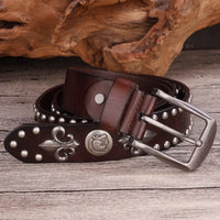 Spades High Rivet Studded Genuine Leather Belt — dettaglio della stampa