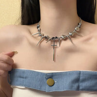 Spiked Cross Necklace — vista frontale