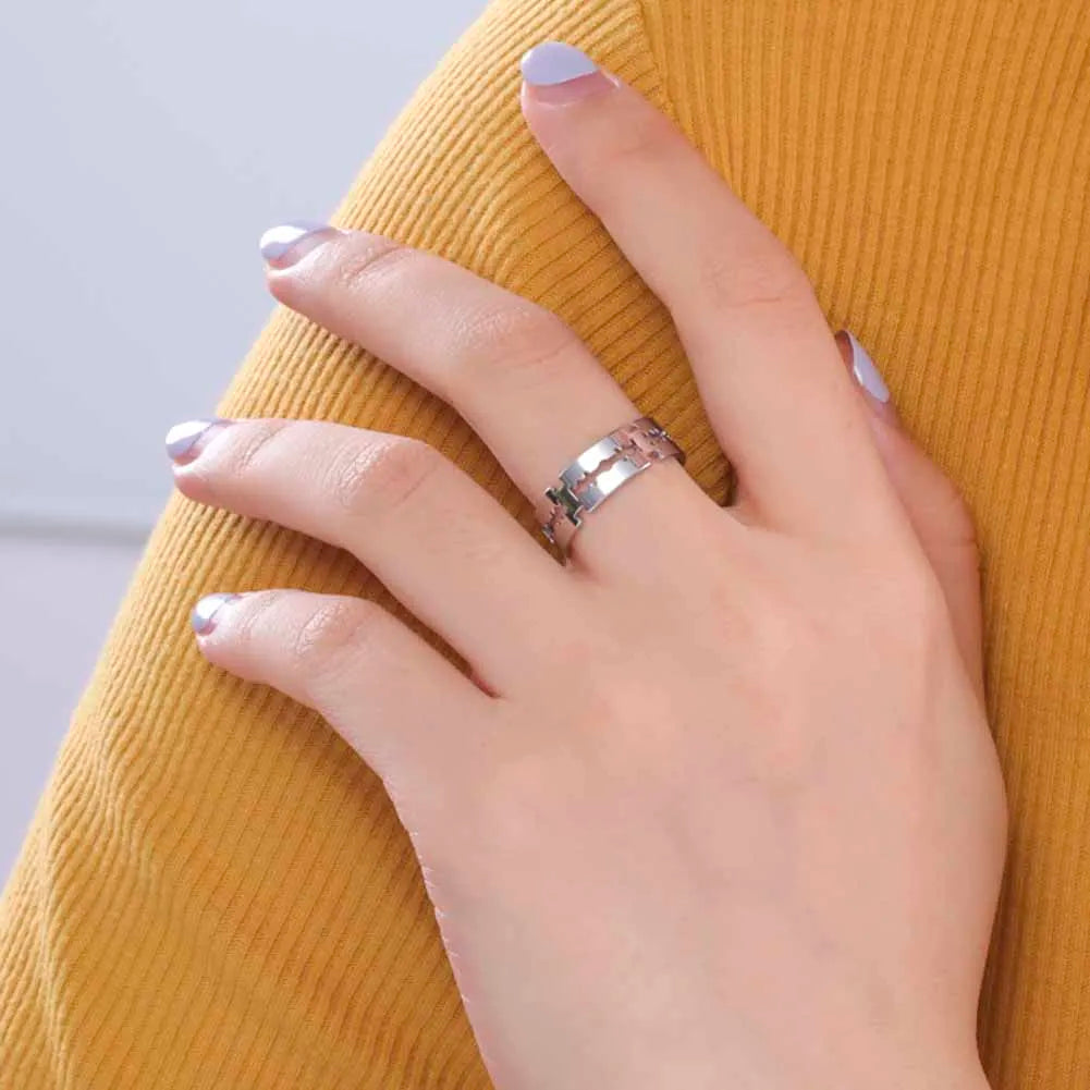 Stainless Steel Blade Ring — vista laterale
