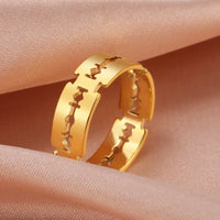 Stainless Steel Blade Ring — dettaglio del tessuto