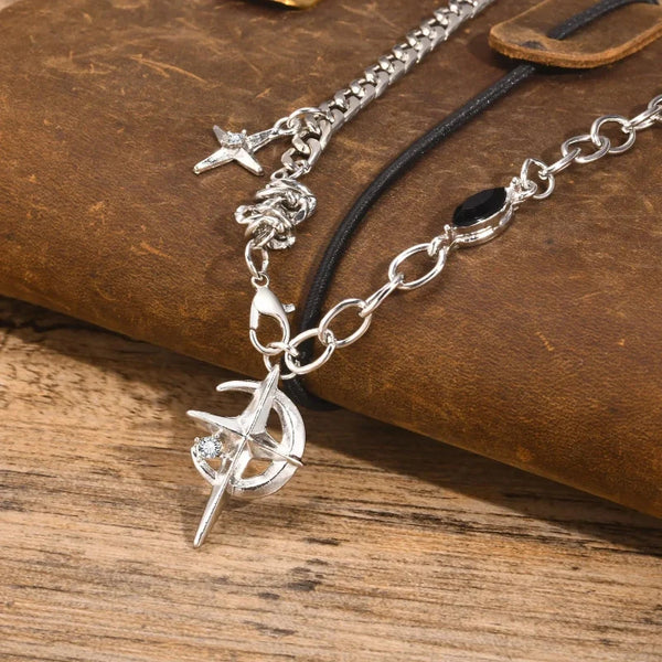 Star Moon Inlay Gem Pendant Necklace — vista frontale