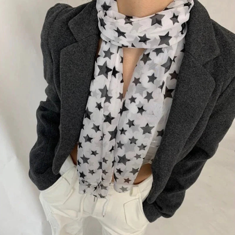 Star Print Grunge Neckerchief Scarf — in alternativa