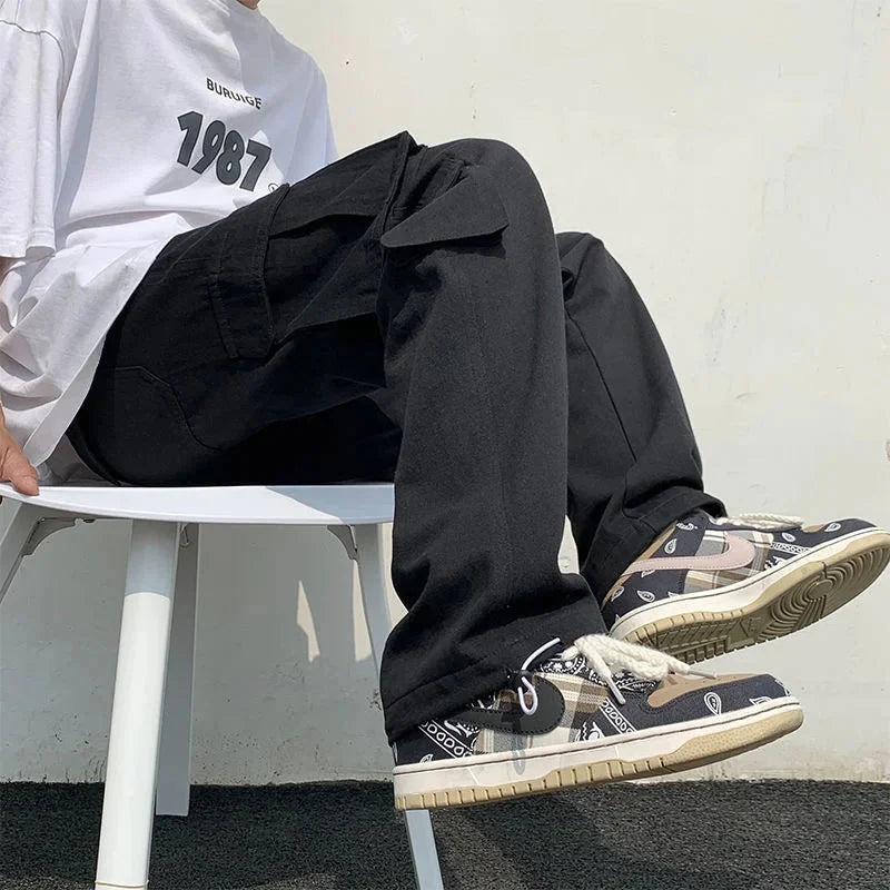 Straight Leg Mens Cargo Trousers — vista posteriore