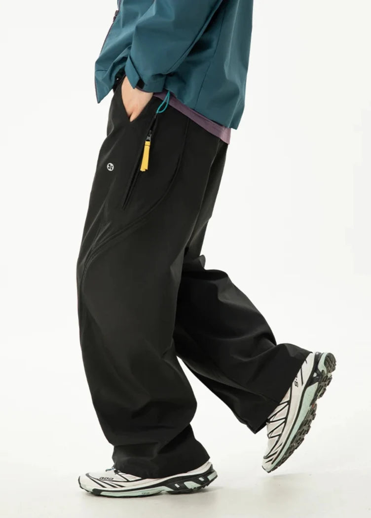 Straight Leg Parachute Trousers — vista laterale