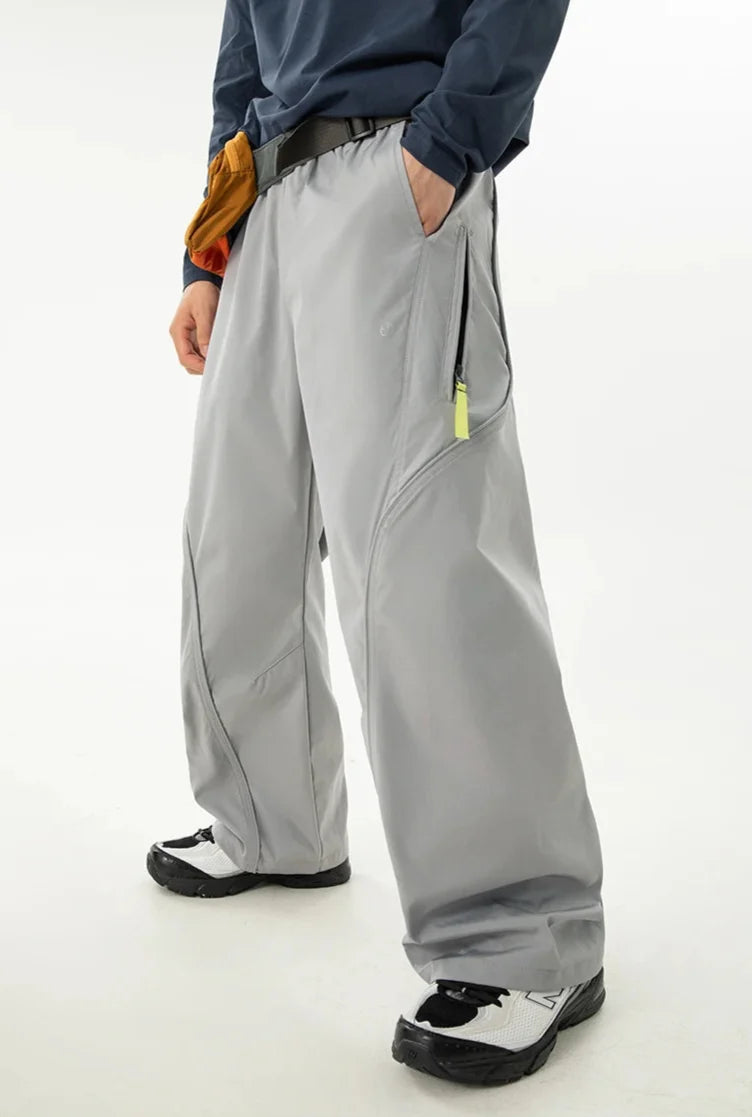 Straight Leg Parachute Trousers — vista posteriore