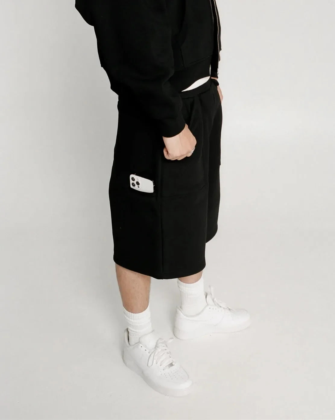 Streetwear Baggy Shorts — vista frontale