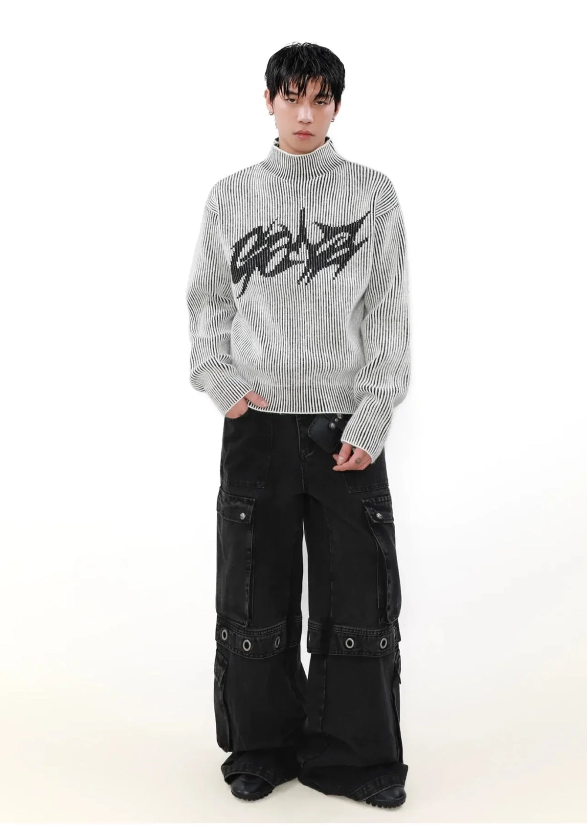 Striped High Neck Knitted Sweater — dettaglio della stampa