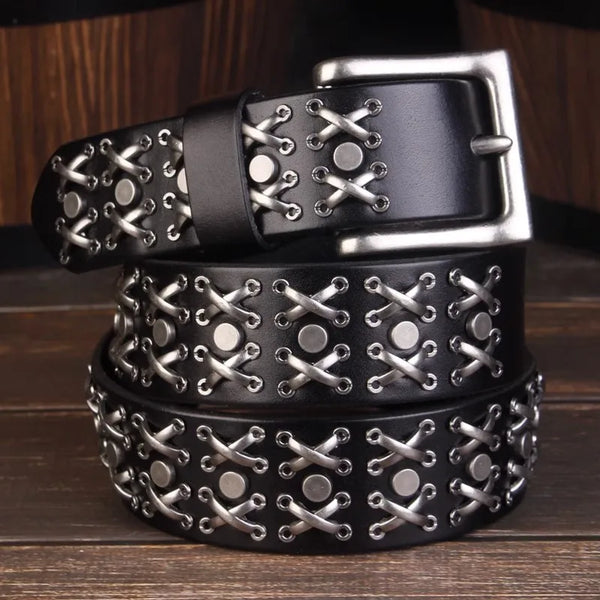 Studded Cross Stitch Rivet Genuine Leather Belt — vista frontale