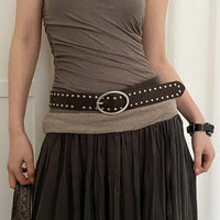Studded Rivet Metal Circle Buckle Belt — vista frontale
