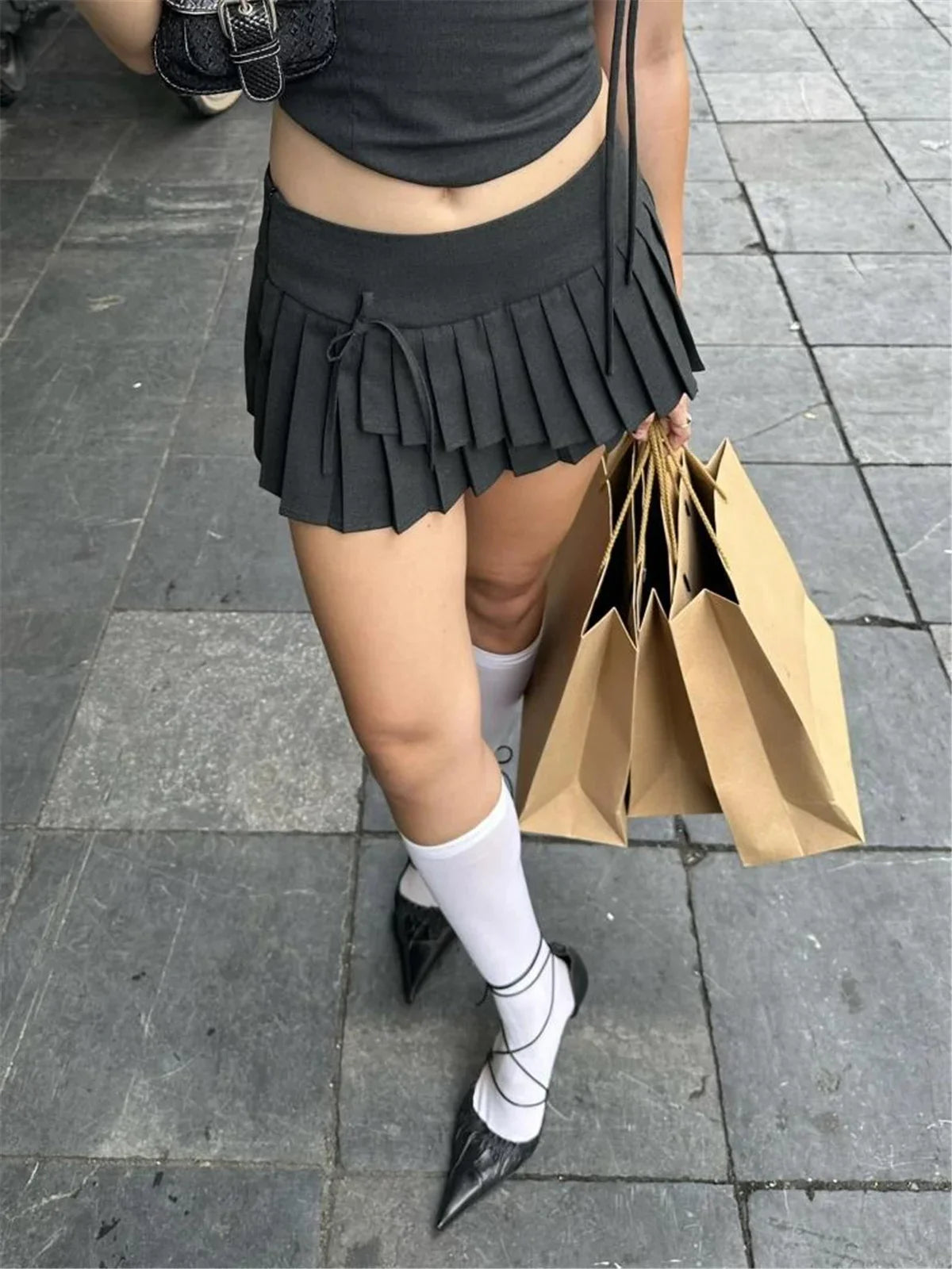 Summer Preppy Pleated Mini Skirt — in alternativa