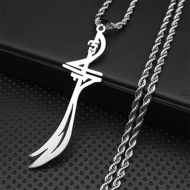Sword Pendant Necklace — dettaglio della stampa