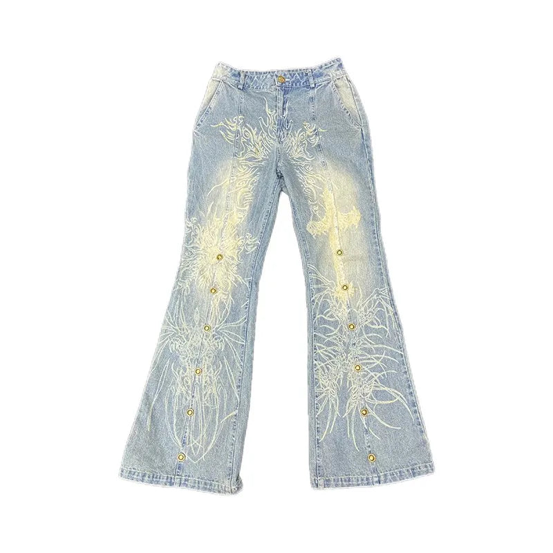 Tattoo Print Vintage Distressed Flare Jean — in alternativa